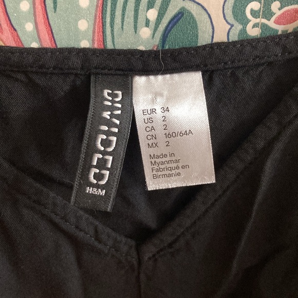 H&M Divided Romper - Picture 2 of 4